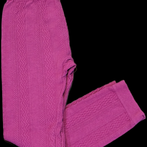 Girl's 4t Bundle: 3 sweaters, 2 long sleeves, 1 legging. Y2k. Winter. Colorful. - Picture 7 of 7